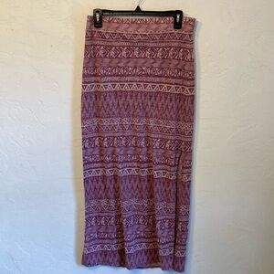 American Eagle Maroon Pattern Long Skirt Side Slit